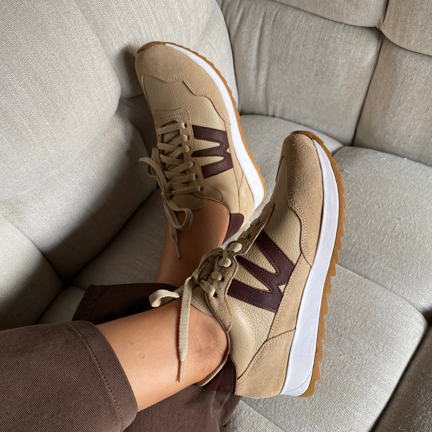 Zapatillas Zambia en cuero - Beige