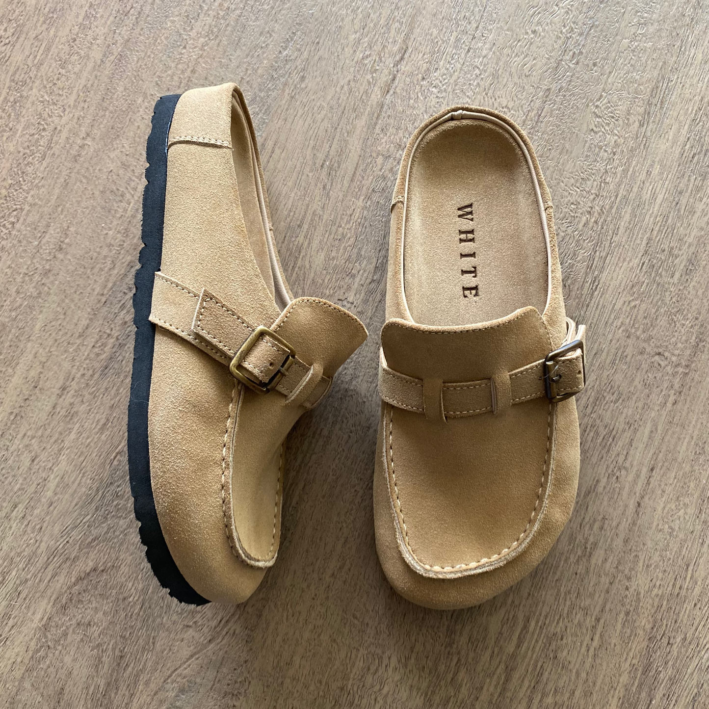 Zuecos Olivia en cuero - gold beige