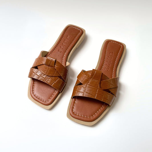 SANDALIAS ZEA - TOSTADO CROCO
