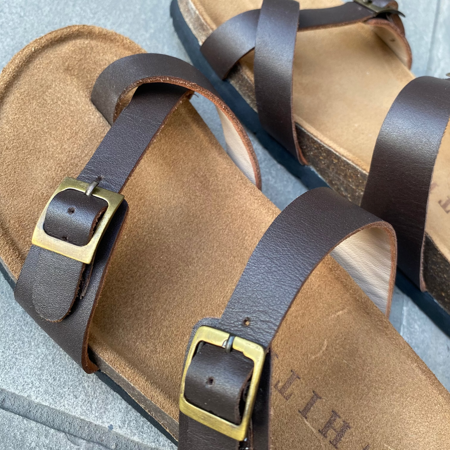 Sandalias Macarella en cuero - Marrón